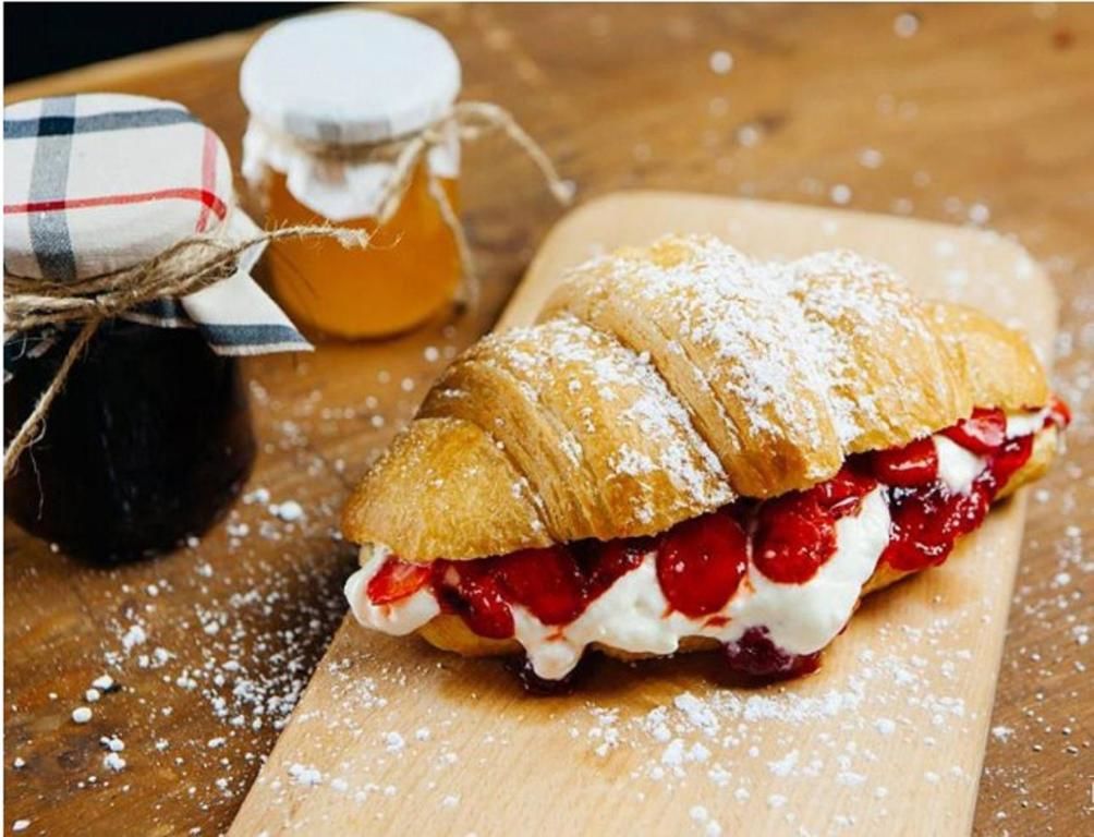 Апартаменты Apartment on Valova 16-2- 2 minutes to Market Square Львов-28